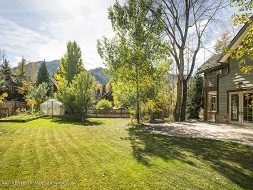Aspen real estate 081616 141583 936 King Street 4 190H