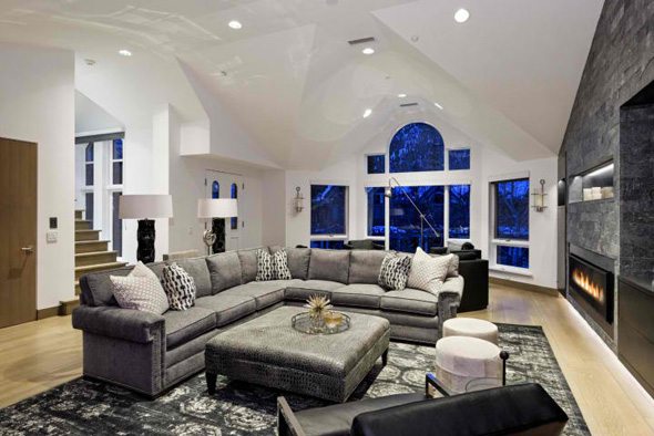 Aspen real estate 123016 139801 132 N Spring Street 2 590W