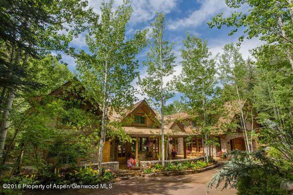 904 Willoughby Way w/Gorgeous Aspen & Mountain Views Sells at $18.25M/$2,342 SF Furn Image