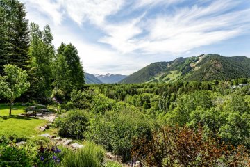 848 Willoughby Way Aspen- Before: Closed at $12.1M; After: Closed 7 Mos. Later at $14.65M Thumbnail