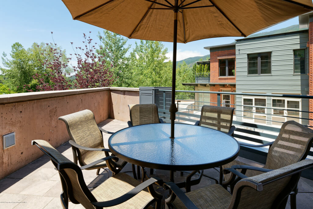 Obermeyer Place 3 Bdrm Aspen Condo at 101 Founders Place 201 Sold and