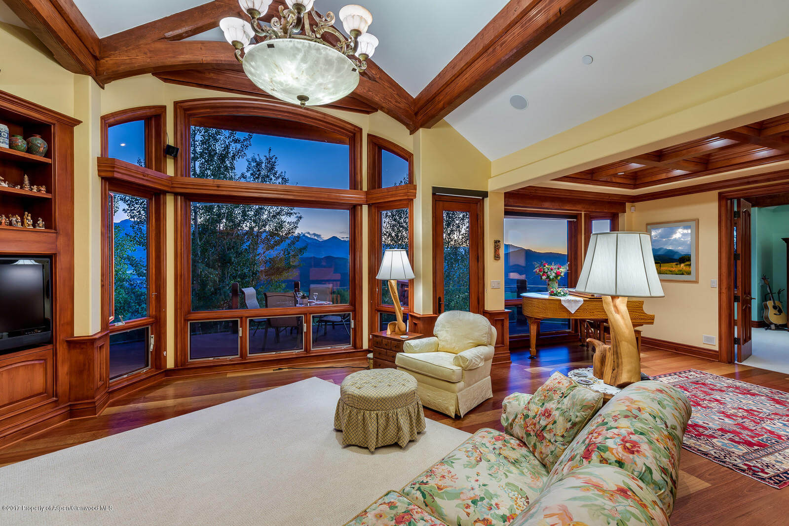 2006 Built Starwood Home in Aspen’s Only Gated Community Closes at 4