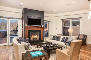 Obermeyer Place: 3 Bdrm Aspen Condo at 101 Founders Place 201 Sold and Now For Sale Thumbnail