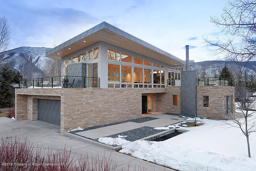 No Reserve Auction 2007 Built Aspen Home at 20 Maroon Court Sells at $5M/$879 SF Furnished Image