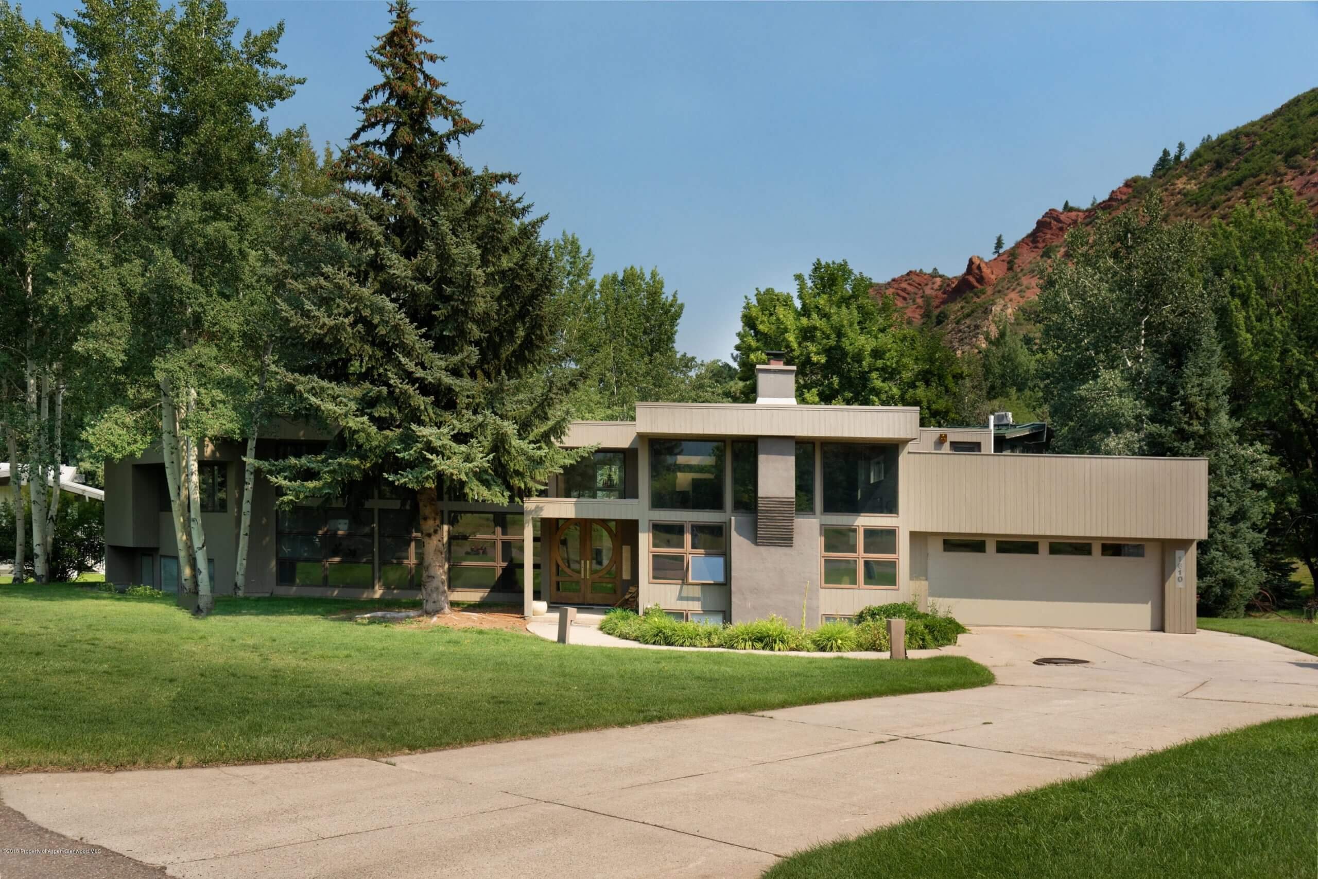 1610 Homestake Dr Off Cemetery Ln Sold at $4.5M/$1,069 SF Unfurn Image