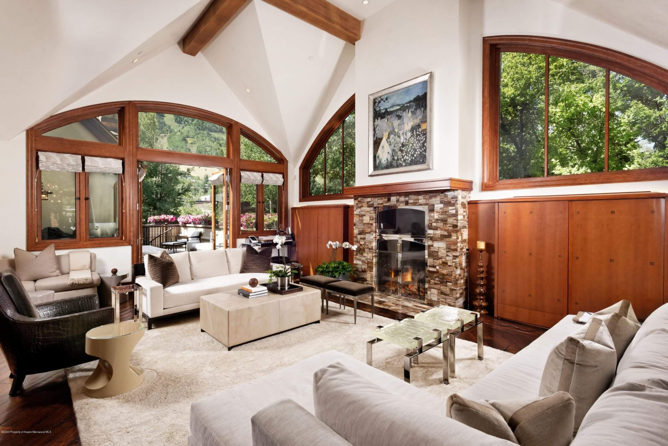 Stunning Contemporary Newly Rebuilt ‘Victor Lundy House” at 301 Lake