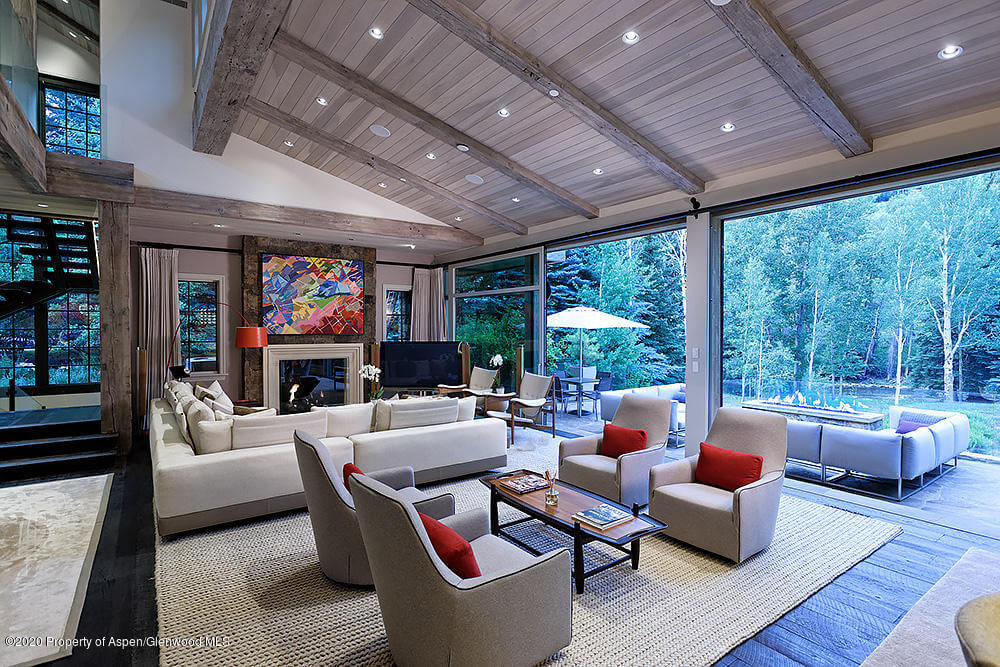 2013 Built Riverfront Home at 1260 Red Butte Dr Sells for $20.5M/$2,604 SF Furn. Image