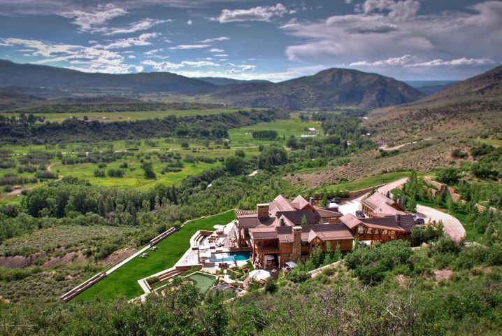 Old Snowmass Mountain Estate on 876 Acres Sells at $41M/$2,277 SF Furn Image