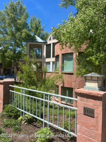 708 E Hopkins Avenue, Condos for Sale in Aspen CO Thumbnail