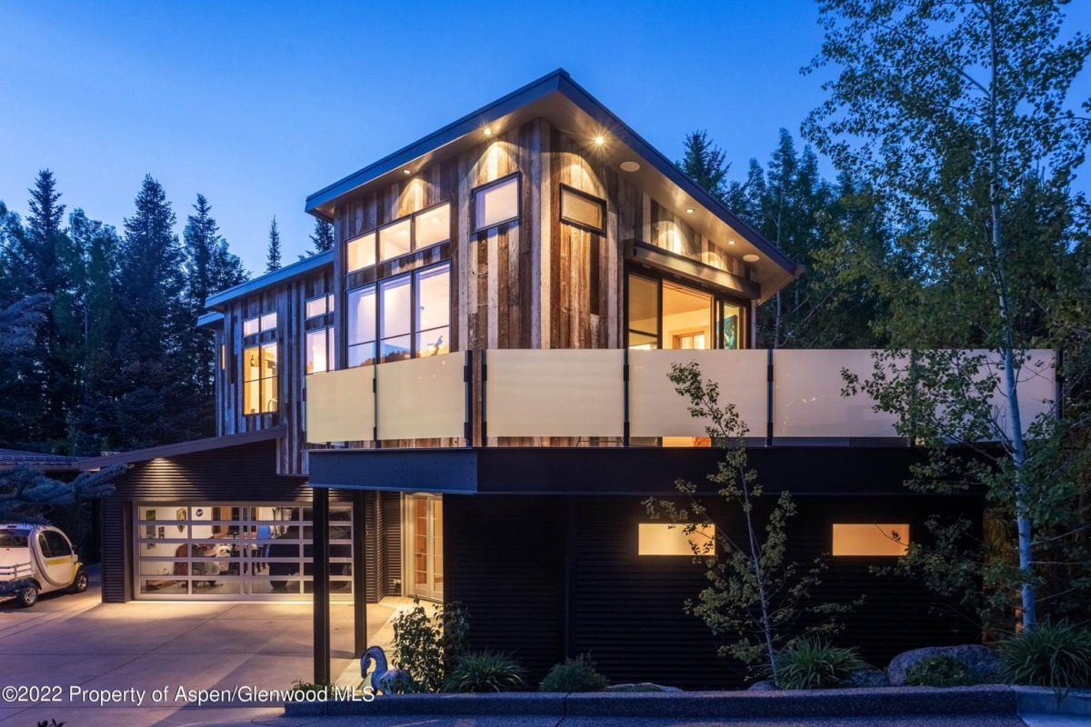 Contemporary Aspen Home at 1140 Riverside Closes at $10.8M/$3,506 SF Furn Image
