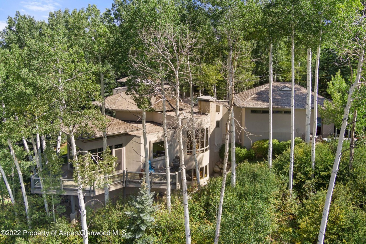 Snowmass Village Ski Home at 1161 Two Creeks Dr Sells for 8.5M/1,605