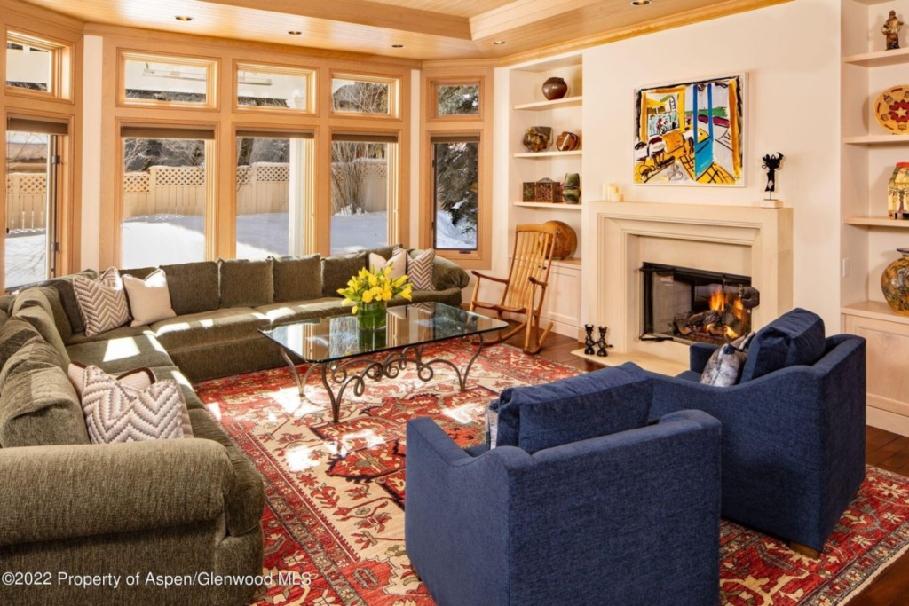 Aspen_Co_homes_for_sale_413_W_Smuggler_Street_2_ColdwellBankerMM