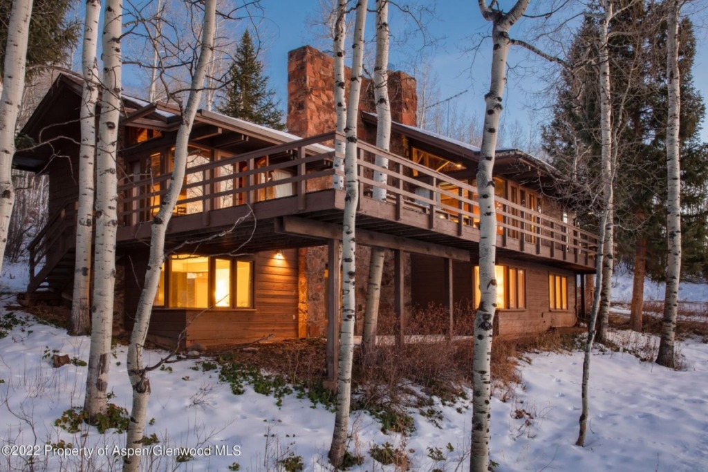 Aspen_Co_homes_for_sale_137_S_Starwood_1_ColdwellBankerMM-1