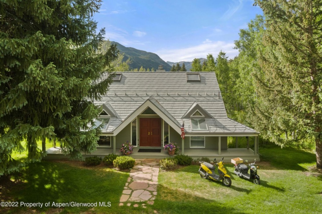 Aspen_Co_homes_for_sale_1500_Ute_Avenue_1_AspenSnowmassSothebys-1