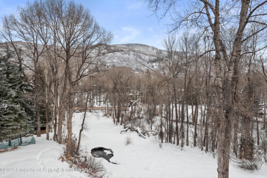 Downtown Aspen River Park Townhome Closes at 15.47M/3,412 SF Part