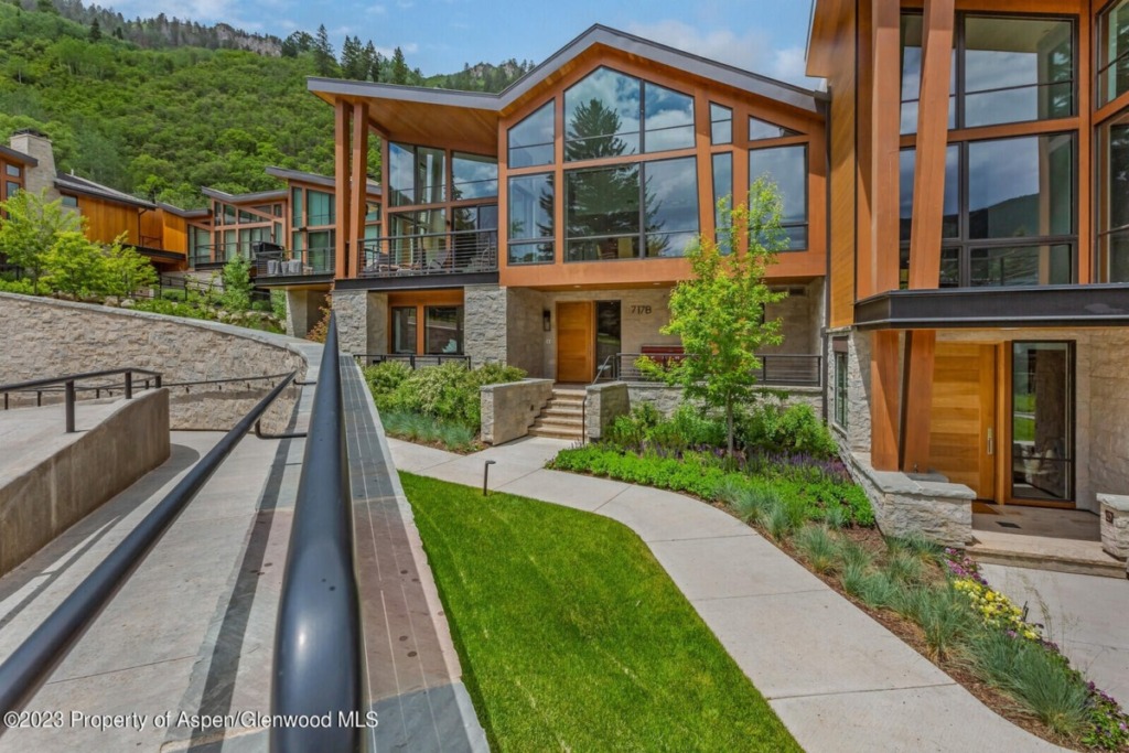 Aspen_Co_condos_717_S_Aspen_Street_B_1_SliferSmithFrampton-1