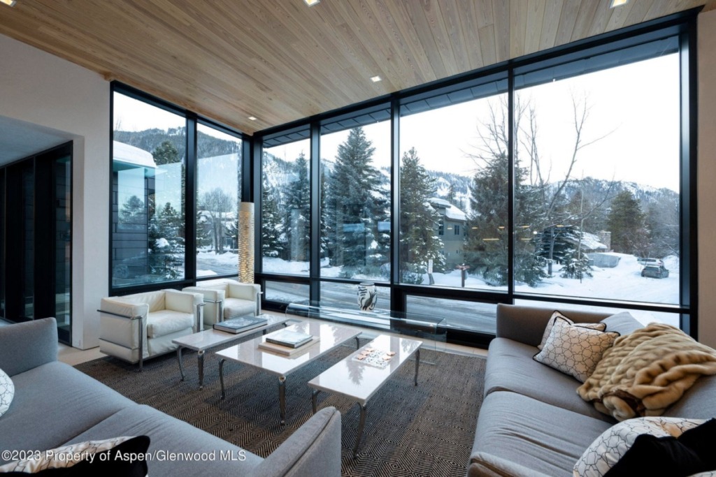 Aspen_Co_homes_for_sale_190_Park_Avenue_4_DouglasElliman-1