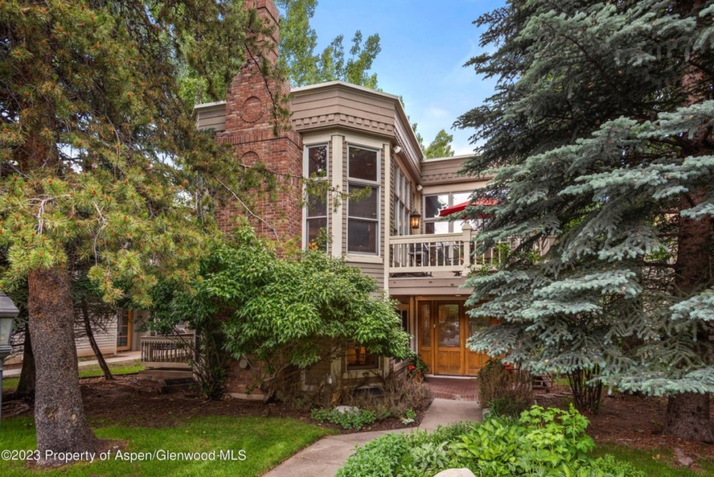 Aspen_Co_homes_for_sale_720_W_Bleeker_Street_1_AspenSnowmassSothebys-3