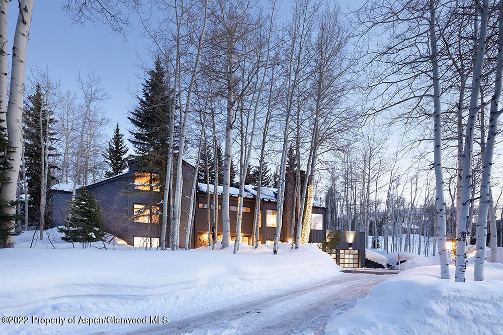 Snowmass Village Home at 34 Stellar Lane Sells at $5.5M/$1,319 SF Furn Image