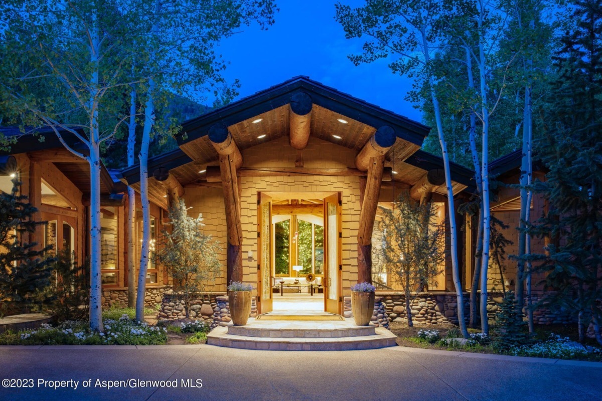 166 Northstar Dr in Quiet East Aspen Closes at $22M/$2,152 SF Part Furn Image