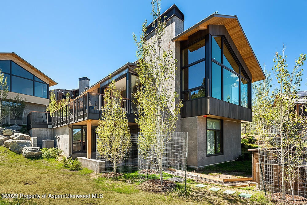Snowmass Village Ski House – Havens #3 on Fanny Hill Flips for $9.5M/$3,822 SF Part Furn, +61% in 3 Yrs Image