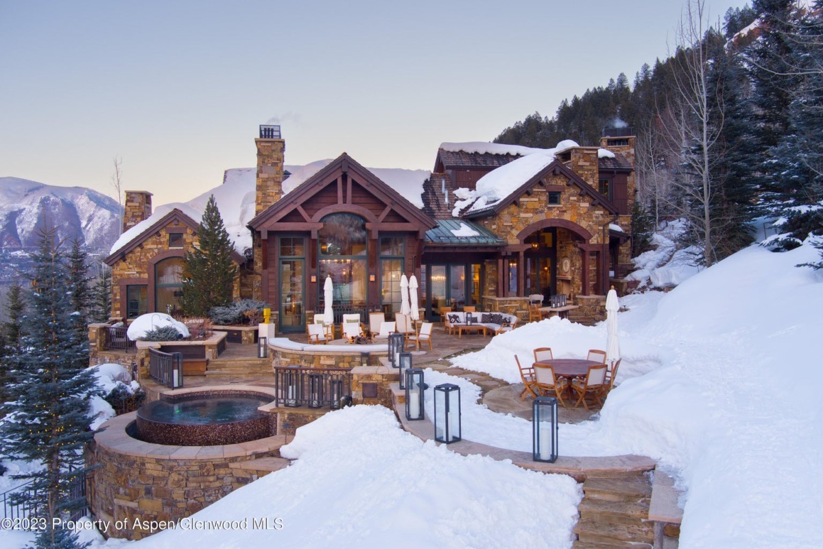 Slopeside Aspen Highlands Home at 465 Thunderbowl Lane Sells for $26M/$2,677 SF Furn Image