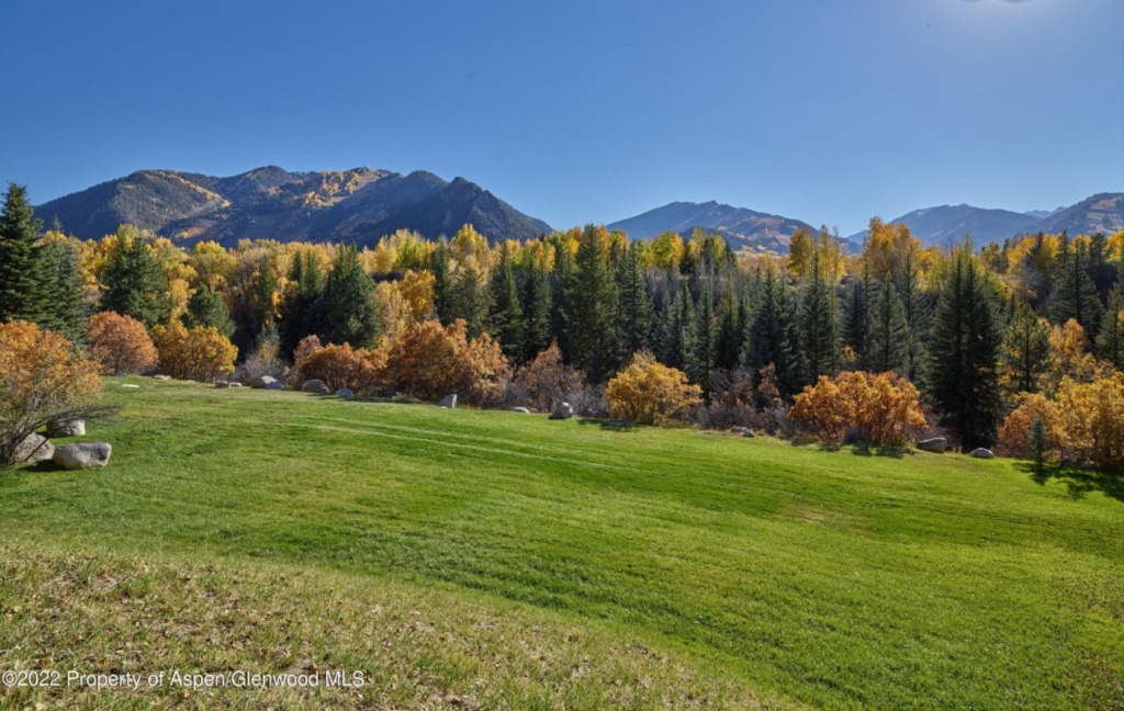 Aspen_Co_res_vacant_land_for_sale_42_Pitkin_Way_2_AspenInternationalProperties-1