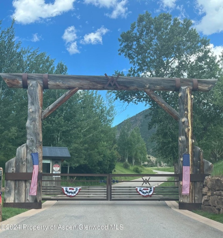 Woody_Creek_Co_homes_for_sale_295__495_Aspen_Valley_Ranch_Road_1_ChristiesInternational-1