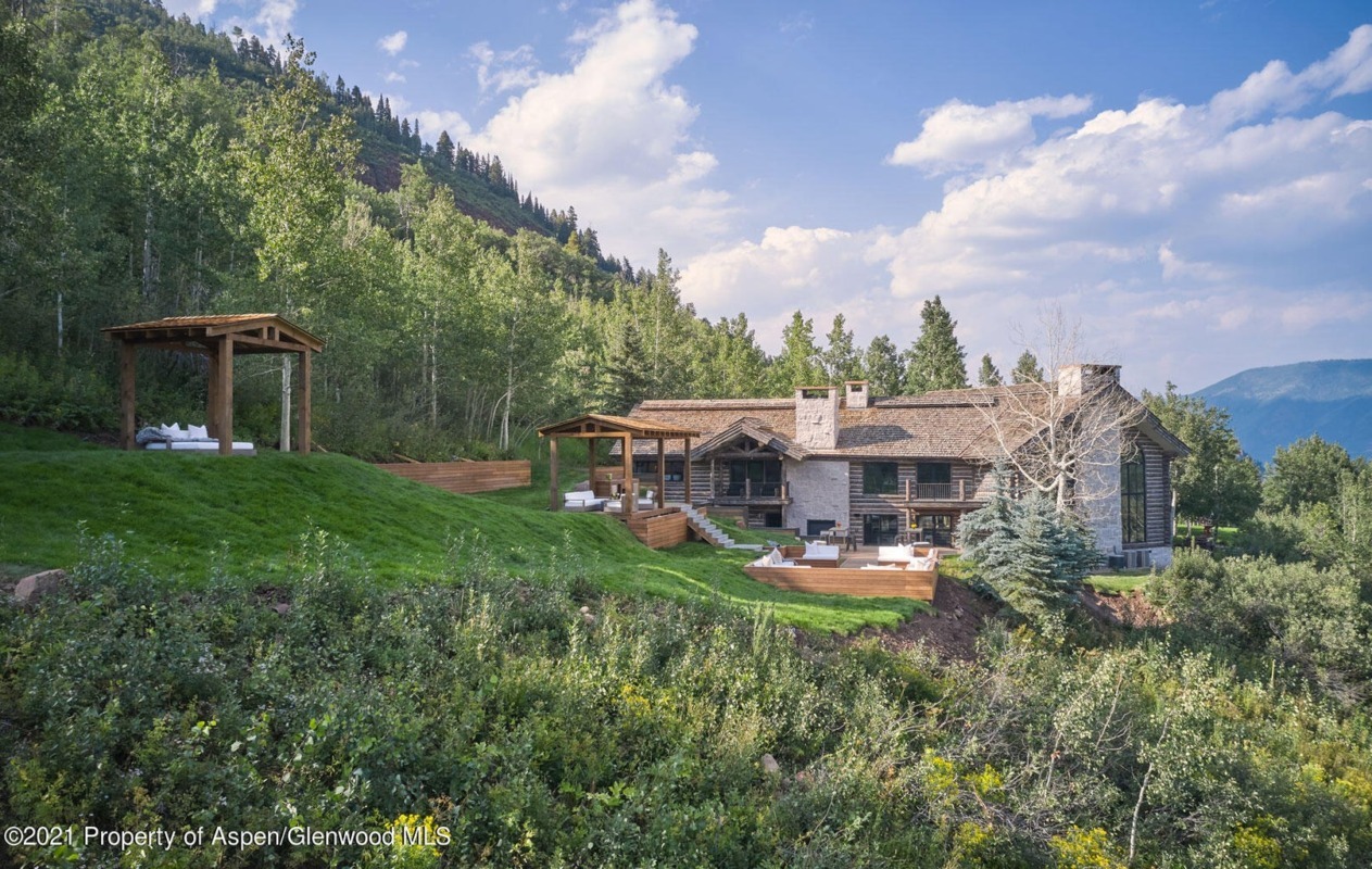 Castle Creek 11,500 SF Home on 17 Acres at 931 N. Hayden Goes for $28M/$2,434 SF Furn Image