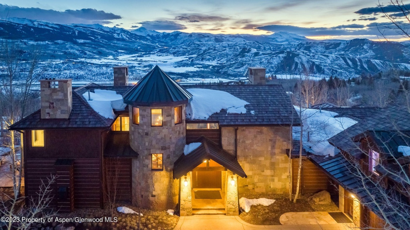 70 Larsen Dr in Starwood Closes at $22.87M/$3,163 SF Furn Image