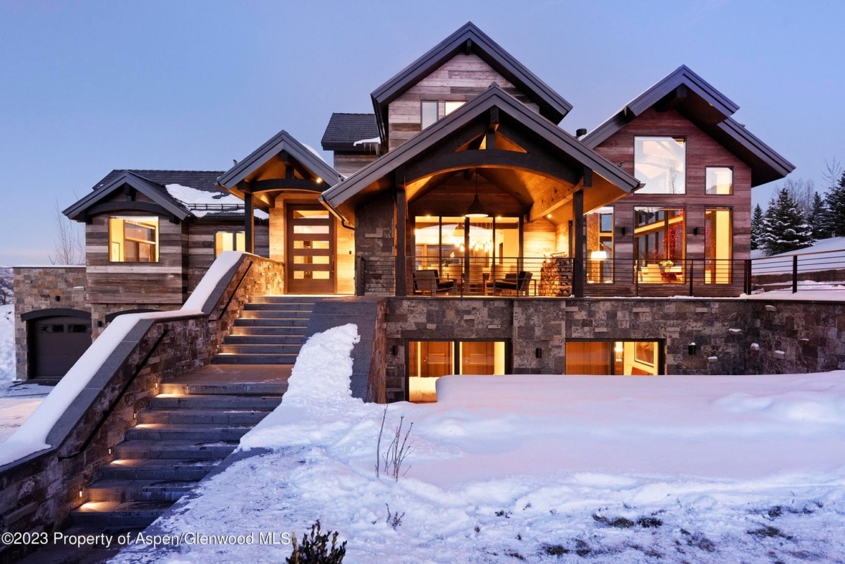 Snowmass Village 2017 Built Home at 15 Turkey Trot Sells for $10.75M/$2,069 SF Furn Image