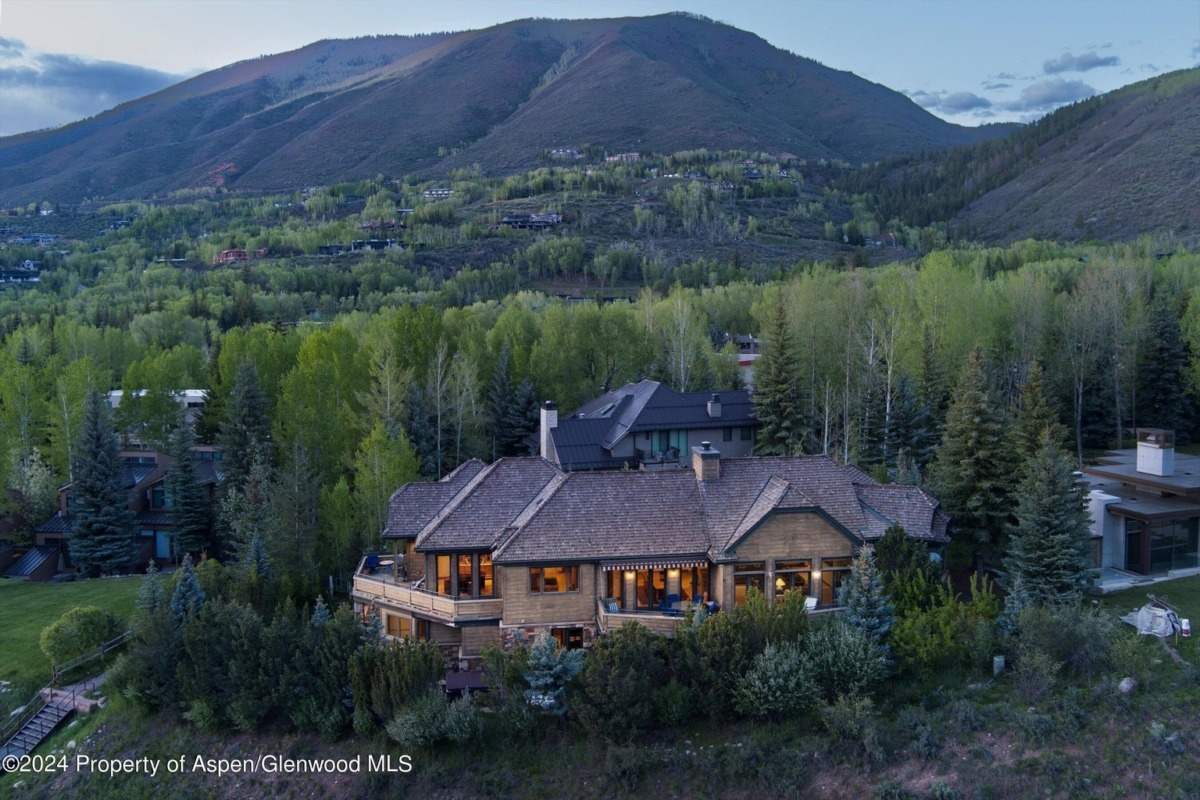 Front Row Aspen Mountain Home at 145 Miners Trail Sells for $17.75M/$2,959 SF FURN Image