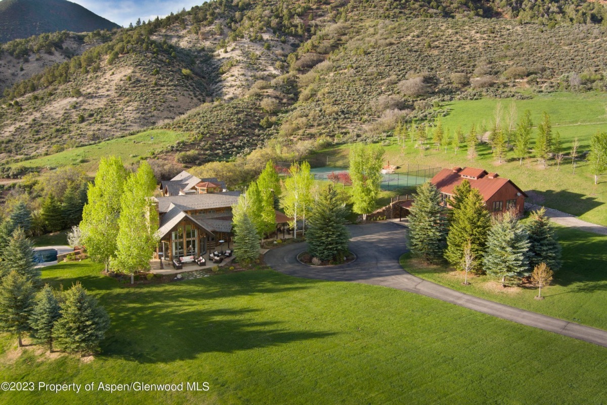 15-Acre Woody Creek Estate Sells at $22.875M/$2,601 SF Furn Image