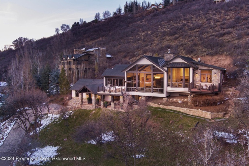Aspen_Co_homes_for_sale_349_Draw_Drive_1_ChristiesInternational-1