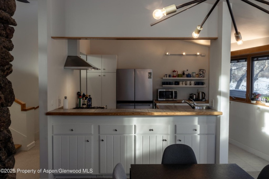 Aspen_Co_homes_for_sale_623_Johnson_Drive_6_AspenHomeCompany