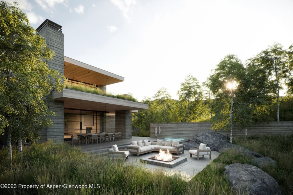 1765 & 1763 Mclain Flats Rd – Vacant Land with Permitted Development Rights for (2) Large Homes Sells for $41M Image