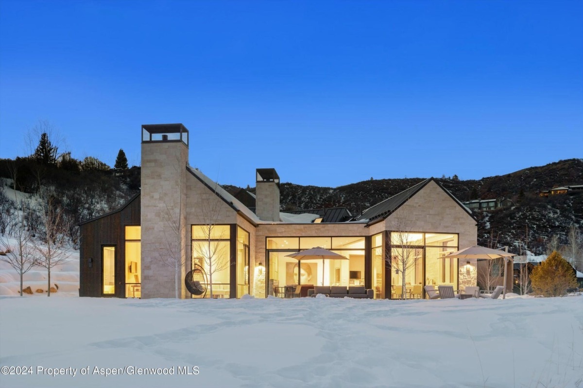 Snowmass Village New Home at 387 Branding Ln Sells for $10.5M/$2,478 SF Unfurn Image