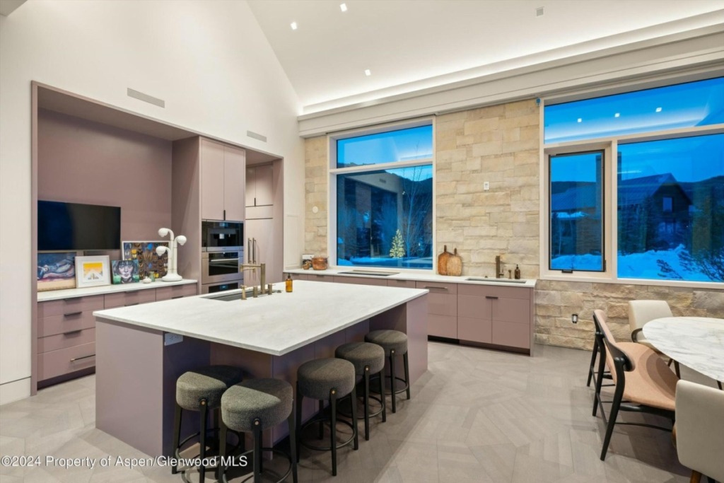 Snowmass_Village_homes_for_sale_387_Branding_Lane_6_DouglasElliman-1