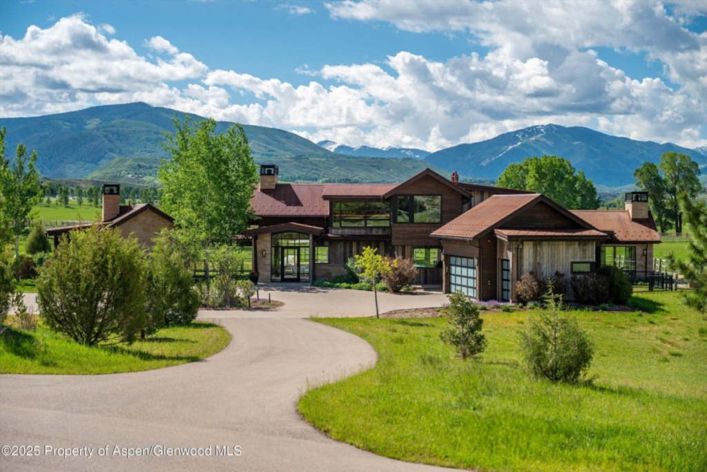 Woody-Creek_Co_homes_for_sale_425_Aspen_Valley_Ranch_Road_1_DouglasElliman-1