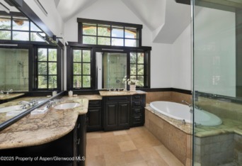 Aspen_Co_homes_for_sale_1430_Silver_King_Drive_8_Compass