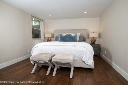 Aspen_Co_halfduplex_for_sale_1417_Sierra_Vista_Drive_9_Compass