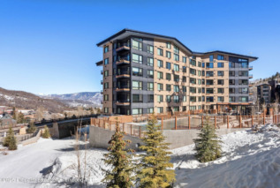 Snowmass_Village_condos_for_sale_119_Wood_Road_Unit 206_8_Engel&Volkers