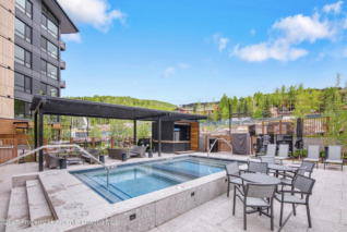 Snowmass_Village_condos_for_sale_119_Wood_Road_Unit 206_9_Engel&Volkers