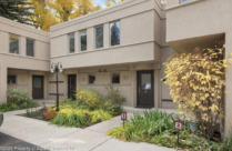 Aspen_Co_condos_for_sale_814_W_Bleeker_Street_E5_9_ColdwellBankerMM