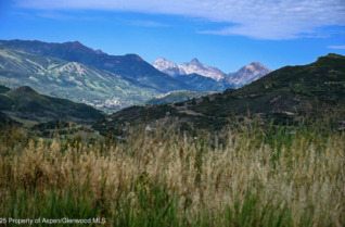 Aspen_Co_res_vacant_land_for_sale_114_116_White_Star_Lane_8_GlobalRealEstateGroup