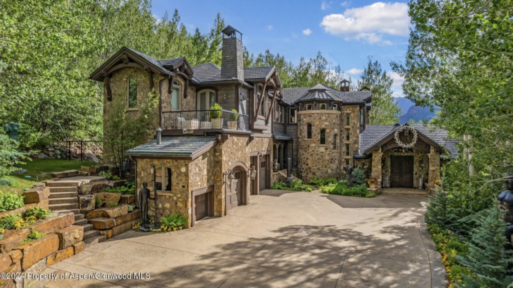 Aspen_Co_homes_for_sale_761_Moore_Drive_1_DouglasElliman-2