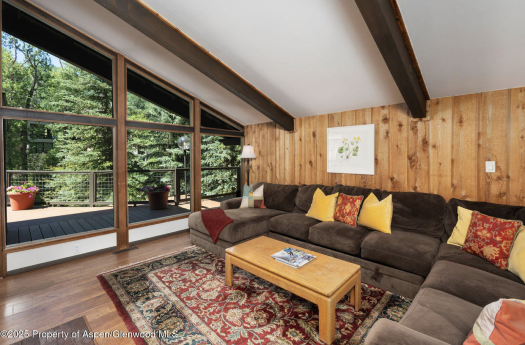 Aspen_Co_homes_for_sale_979_Queen_Street_5_ChristiesInternational-3