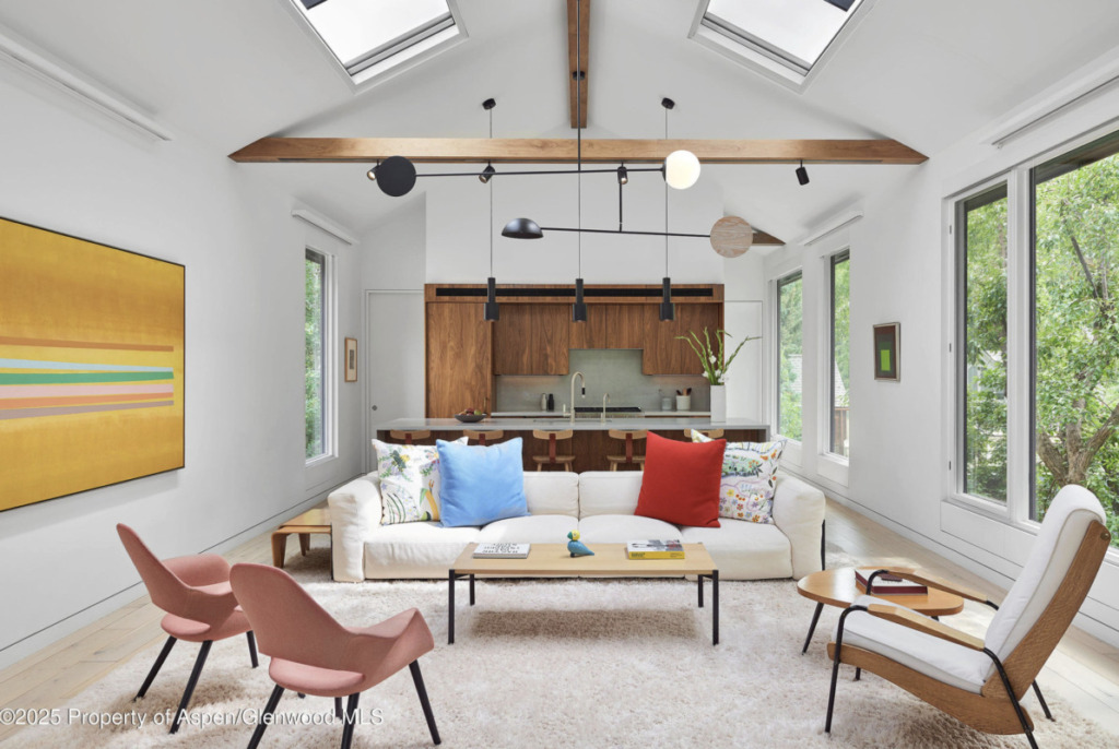 Aspen_Co_homes_for_sale_612_W_Francis_Street_4_Compass