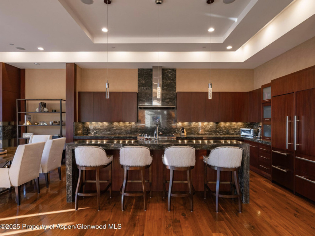 Aspen_Co_homes_for_sale_750_S_Starwood_Road_6_ChristiesInternational-1