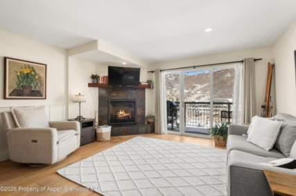 Snowmass_Village_condo_for_sale_400_Wood_Road_D-1206_1_SliferSmith&Frampton